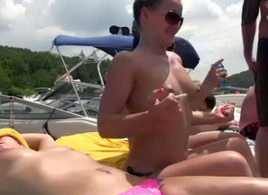 On a boat - DreamGirls